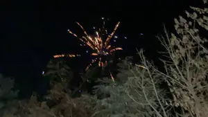 Το χριστουγεννιάτικο δέντρο φωτίζει τις κοινότητες του Δήμου Κατερίνης Το χριστουγεννιάτικο δέντρο φωτίζει τις κοινότητες του Δήμου Κατερίνης