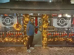 Χριστουγεννιάτικη εκδήλωση Πιερικού στο Freud Bareatory με πολίτες και φορείς Χριστουγεννιάτικη εκδήλωση Πιερικού στο Freud Bareatory με πολίτες και φορείς