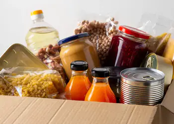 Χριστουγεννιάτικη συλλογή τροφίμων από την Ένωση Ποντίων Πιερίας για ευάλωτες οικογένειες