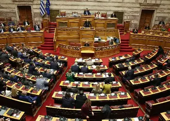 Υπερψηφίστηκε ο προϋπολογισμός του 2026 με 159 «υπέρ»